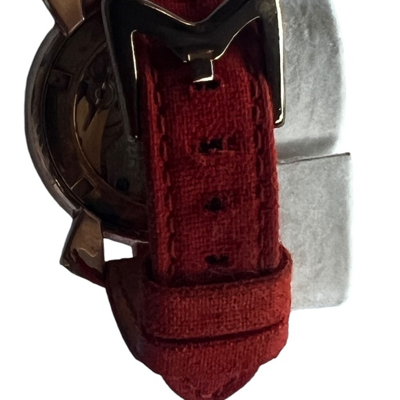 Big gorgeous Orange GaGa watch - Picture 10 of 16